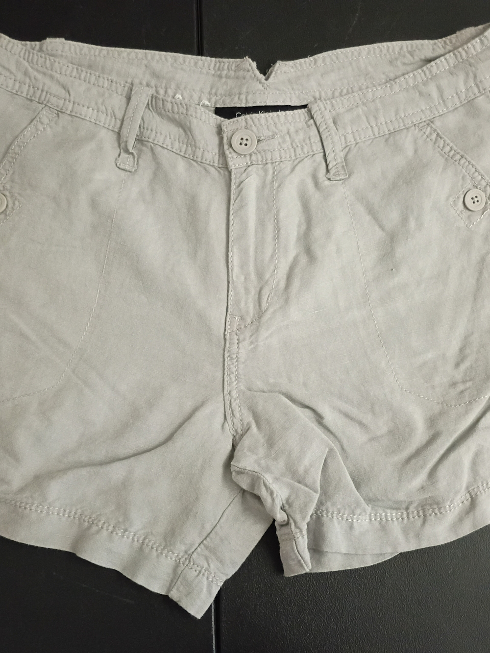 Calvin Klein Jeans Women’s Beige Casual Utility Shorts – Size 6